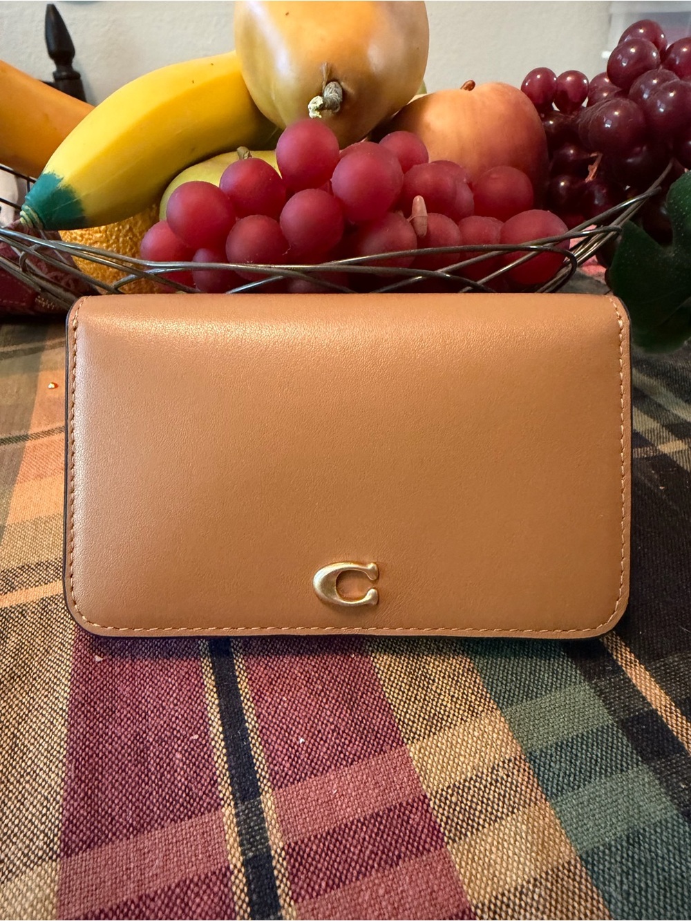 Coach snap wallet in honey brown